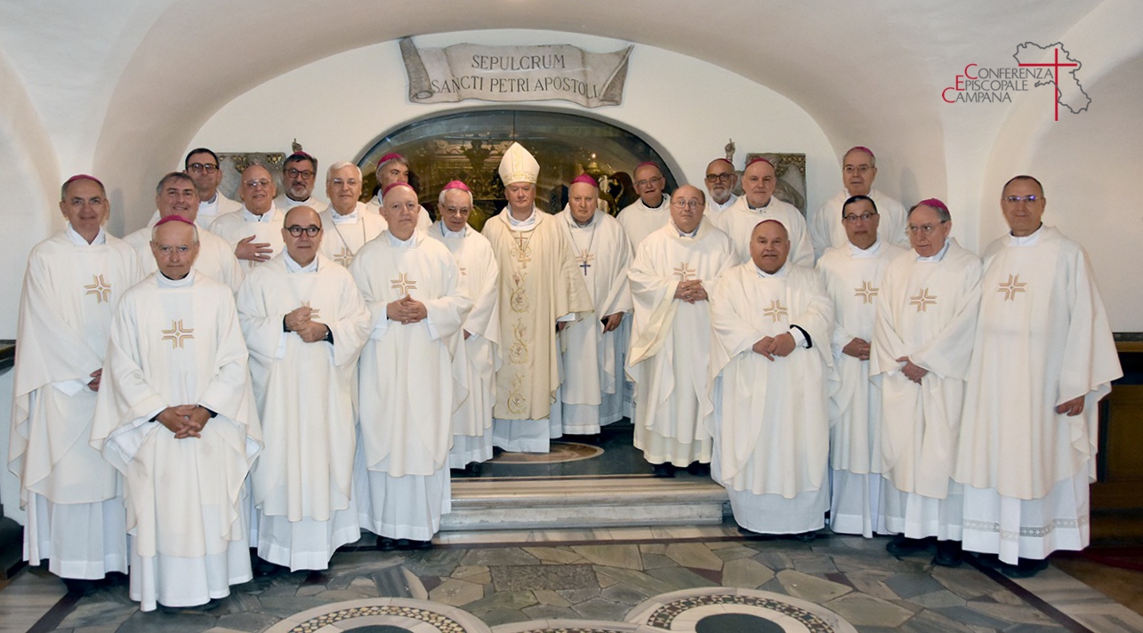 Vescovi della Campania: domani l'incontro con papa Francesco 