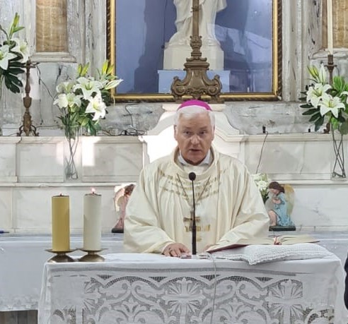 «I santi ci richiamano ad attraversare la storia con speranza»