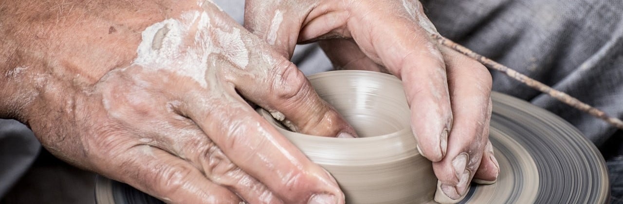 A fondamento del lavoro rimane l'uomo