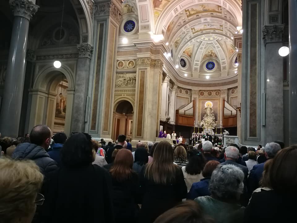 Con Cristo la vita diventa una passione d'amore